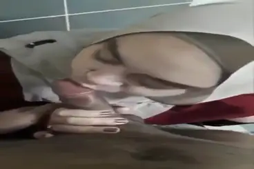 Kelihatan Alim Tapi Aslinya Liar Minta Ampun