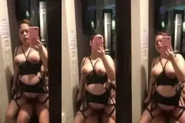 Ngewe Tante Toge di Depan Cermin
