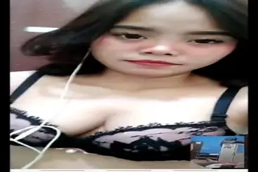 VCS Pipis Sambil Colmek Memek Basah Lumer 2026